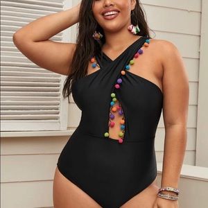 BNWT PomPom Swimming Suit✨